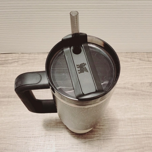 Stanley Calia Collaboration 30oz Tumbler - Picture 2 of 3